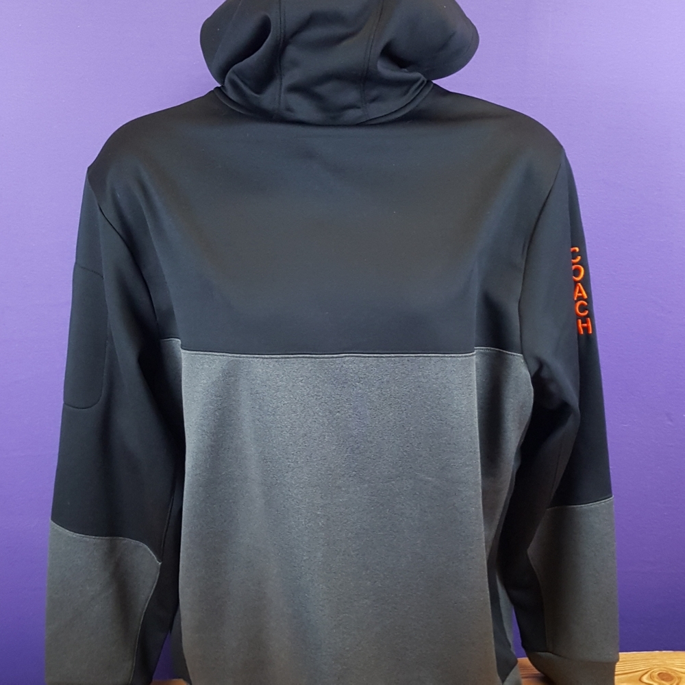 Hooded sweatshirt - Picture 2 of 6